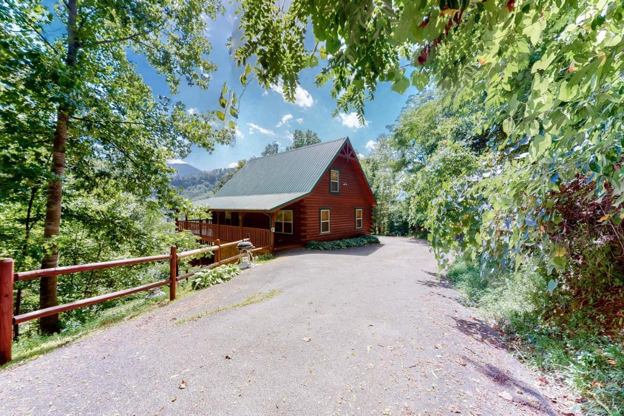 Triple Mountain View Villa Gatlinburg Dış mekan fotoğraf