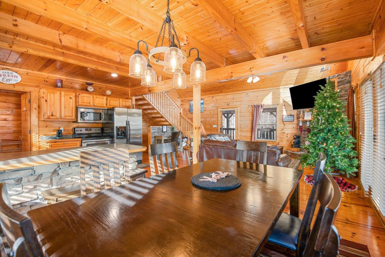 Triple Mountain View Villa Gatlinburg Dış mekan fotoğraf