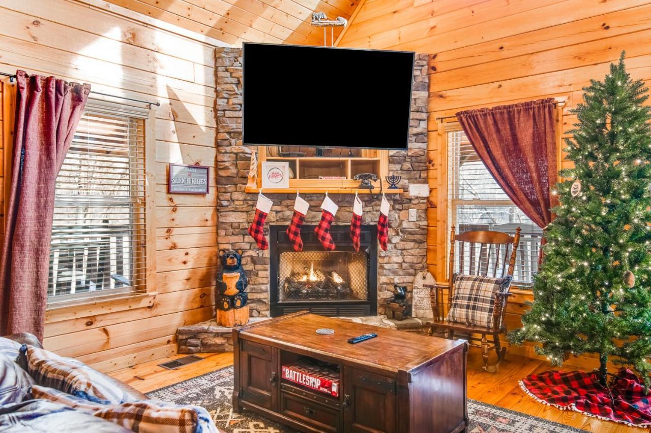 Triple Mountain View Villa Gatlinburg Dış mekan fotoğraf