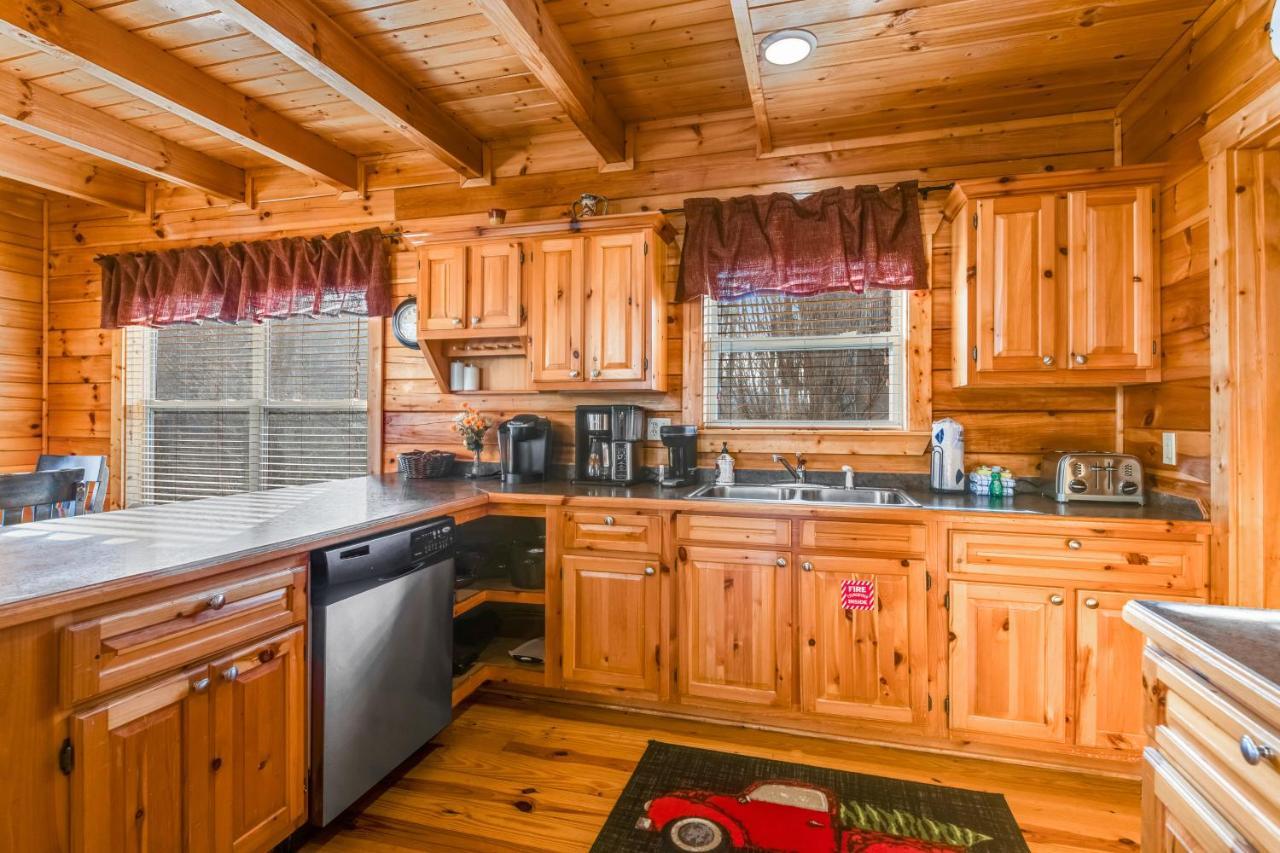 Triple Mountain View Villa Gatlinburg Dış mekan fotoğraf