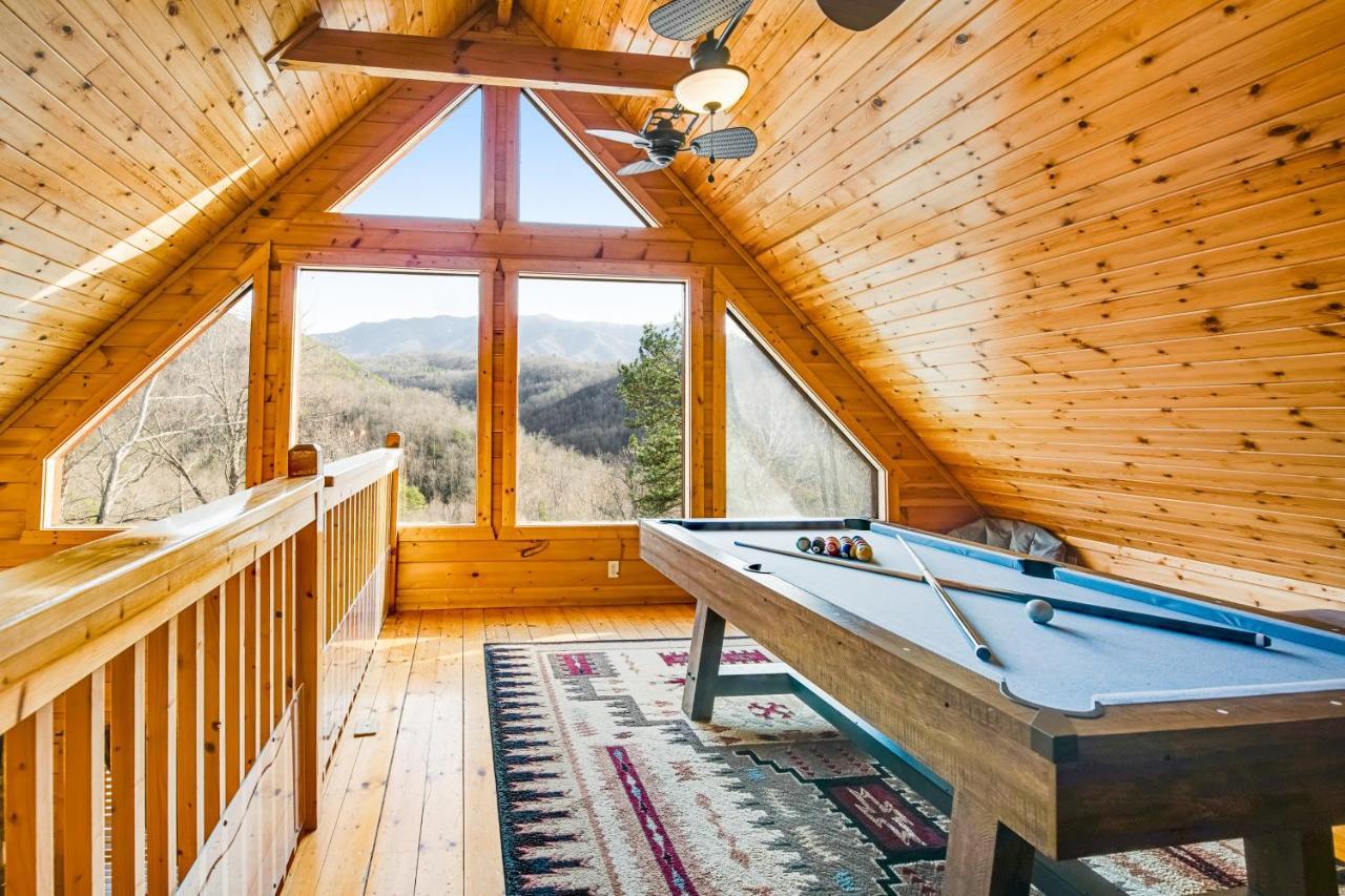Triple Mountain View Villa Gatlinburg Dış mekan fotoğraf