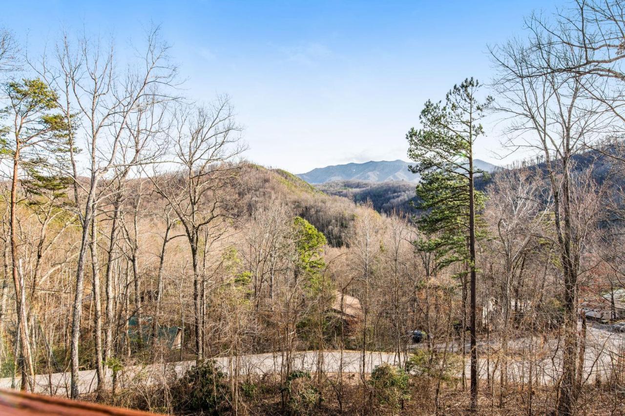 Triple Mountain View Villa Gatlinburg Dış mekan fotoğraf