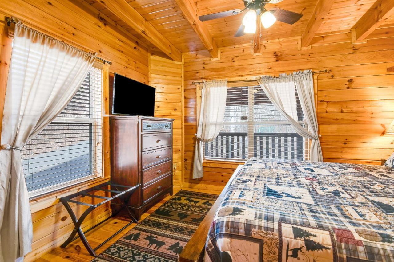 Triple Mountain View Villa Gatlinburg Dış mekan fotoğraf